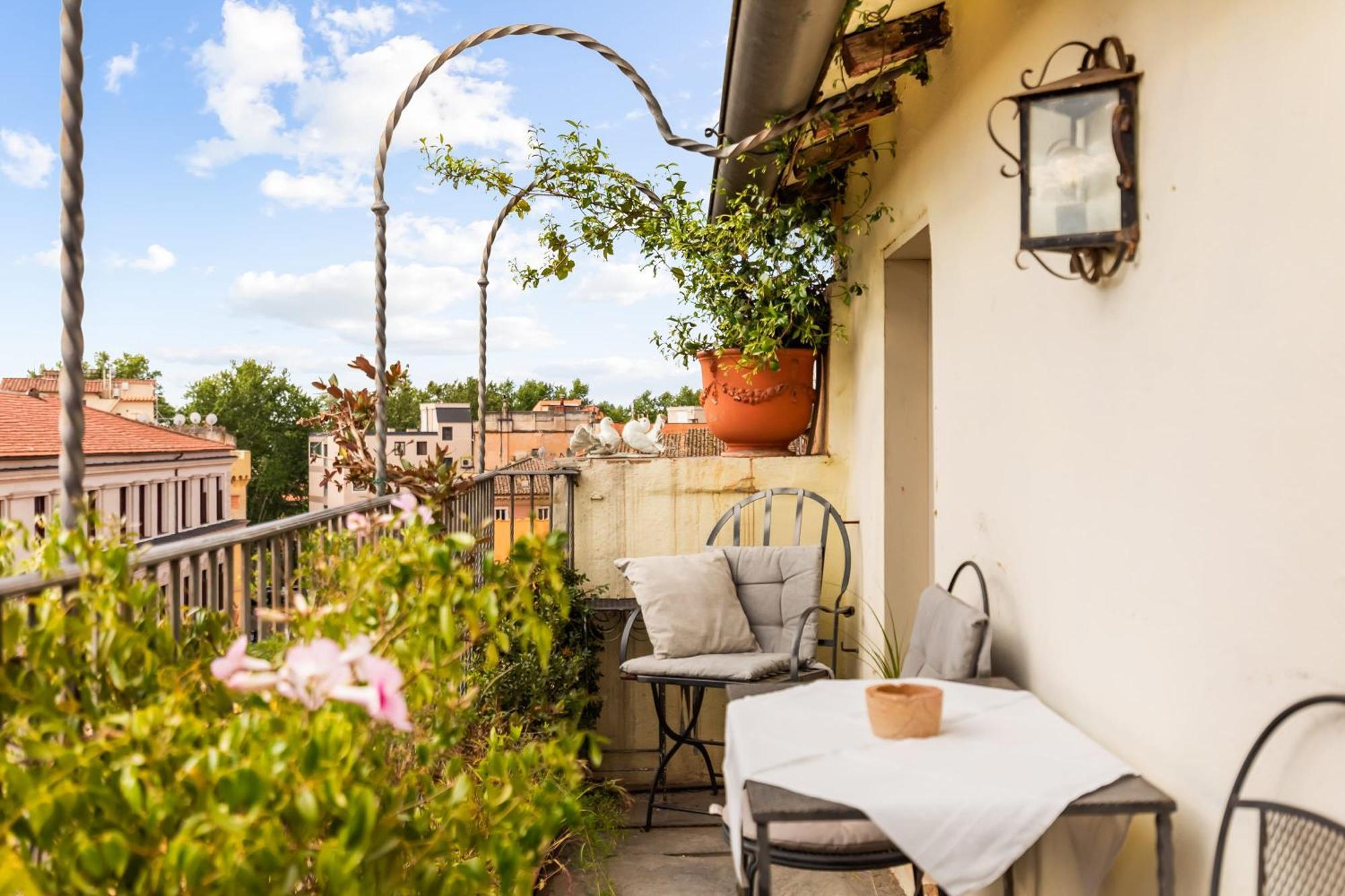 Appartamento Piazza Mattei Terrace | Romeloft *